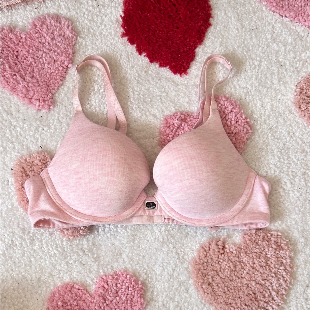 Victoria's Secret Light Pink Bra